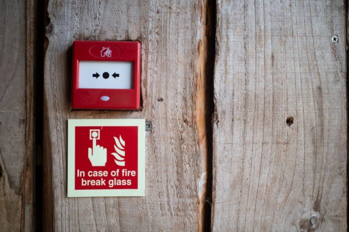 Emergency Alert Systems: How They Work and Why They Fail — Breaking coverage by CitizenPost