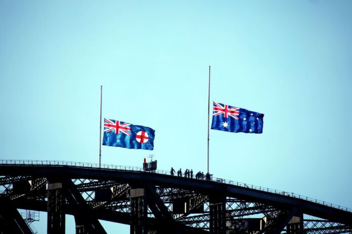 US flags at half-mast for Dolly Parton, tributes flow: World feels less sparkly — Entertainment coverage by Political Watc...