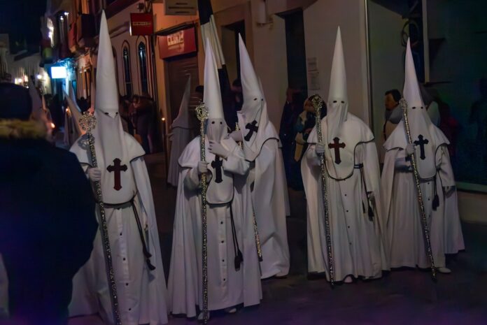 Featured image related to Socialist politicians are 'more racist than the KKK,' says Black Dem official urging