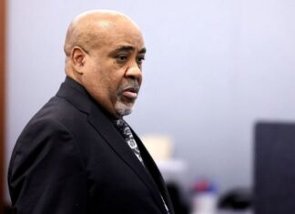 Music Star Killer SENTENCED: 30-Year Wait Ends Featured image related to Duane Davis sentenced to 40 years to life for the death of Tupac Shakur | CNN