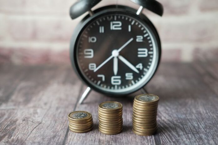 India seen kicking off rate hike cycle as inflation broadens, peers turn hawkish — Economy coverage by Political Watch. Ph...